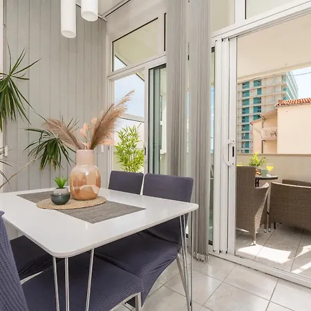 Apartament Luxury Nadalina Sea View