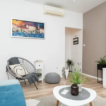 Luxury Nadalina Sea View Apartament