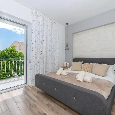 Luxury Nadalina Sea View Apartament