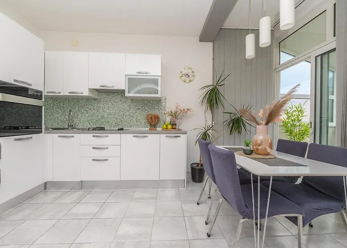 شقة Luxury Nadalina Sea View ماكارسكا