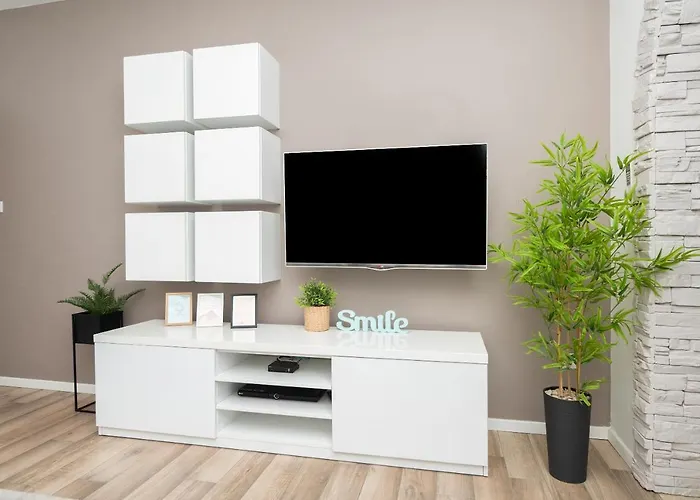 Luxury Nadalina Sea View ماكارسكا