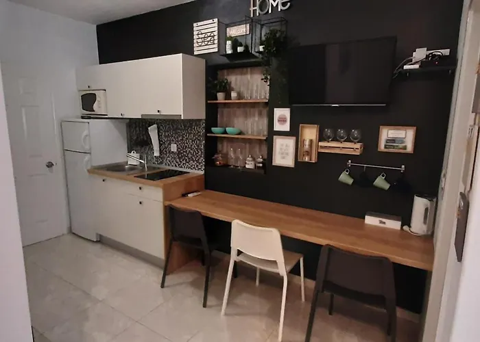 شقة Luxury Nadalina Sea View