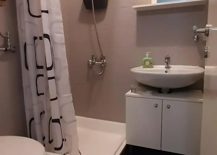 Luxury Nadalina Sea View شقة ماكارسكا